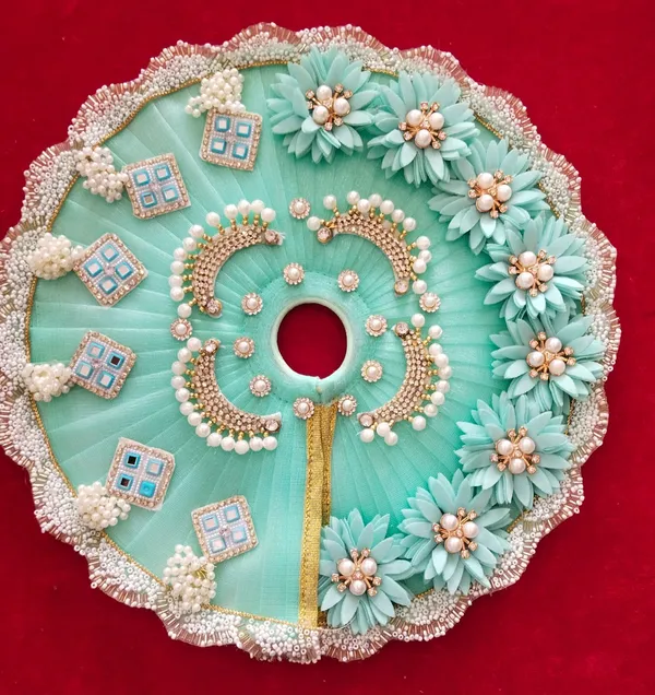 Turquoise_Beaded_Floral_Decorative_Poshak