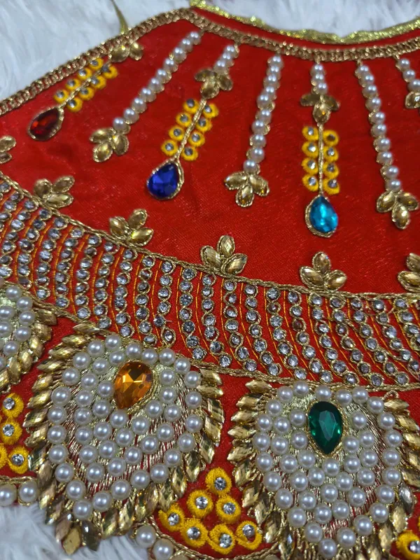 Red_Mata_Rani_Lehenga,_Patka_&_Mukut_Set