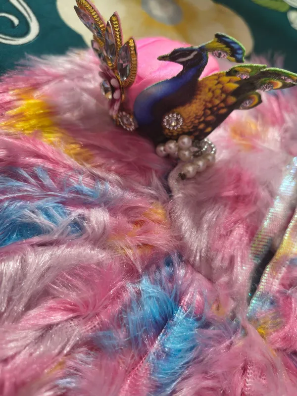 Multicolour_Embellished_Peacock_Brooch_for_Women