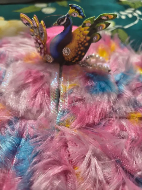 Multicolour_Embellished_Peacock_Brooch_for_Women