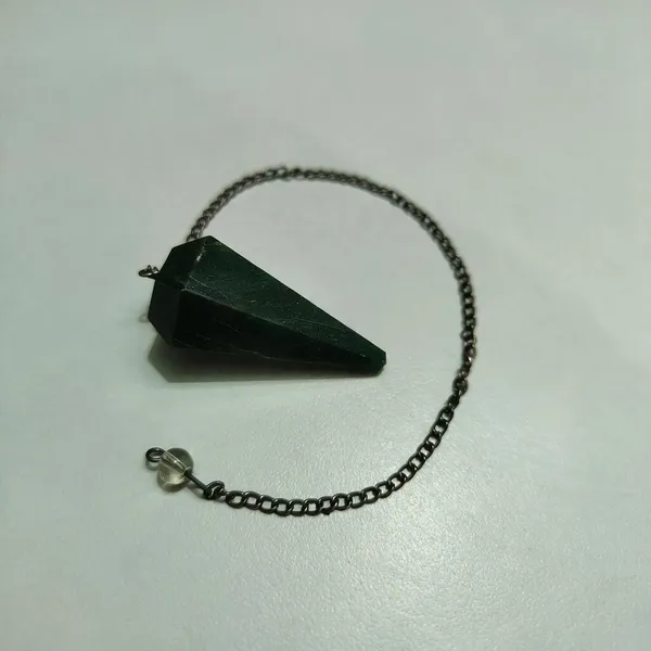 Black_Agate_Faceted_Pendulum_With_Chain