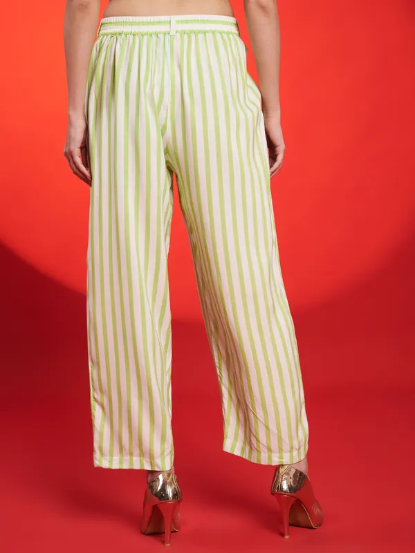 Green_Striped_Relaxed_Fit_Lounge_Set_For_Women