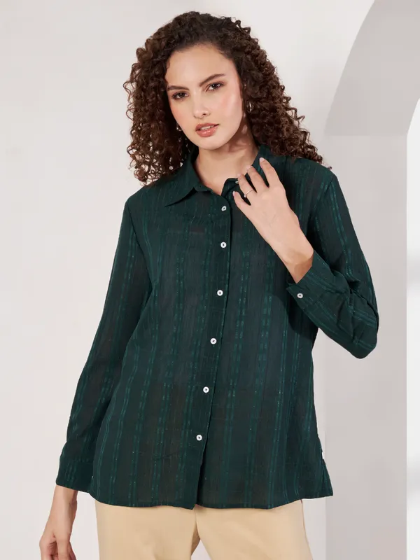 Green_Textured_Regular_Fit_Shirt_For_Women
