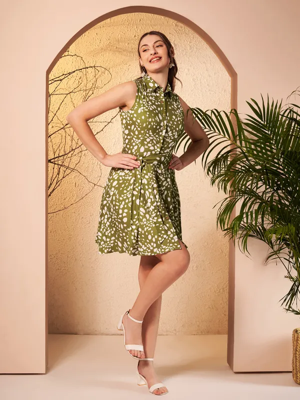 Green_Printed_Sleeveless_Shirt_Dress_For_Women