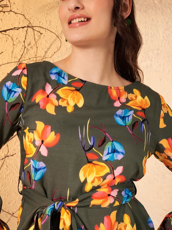Olive_Floral_Peplum_Top_For_Women