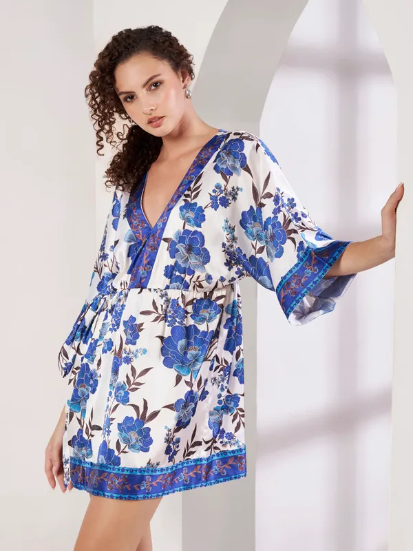 White_Floral_Print_Kaftan_Dress_For_Women