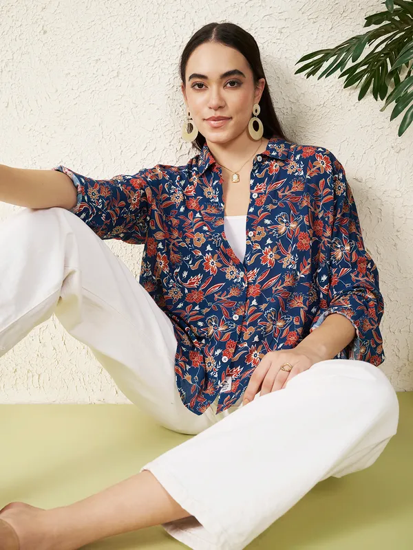 Blue_Floral_Print_Button_Down_Shirt_For_Women