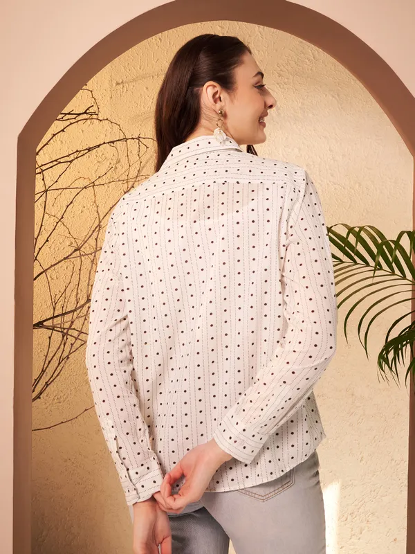 White_Printed_Regular_Fit_Shirt_For_Women