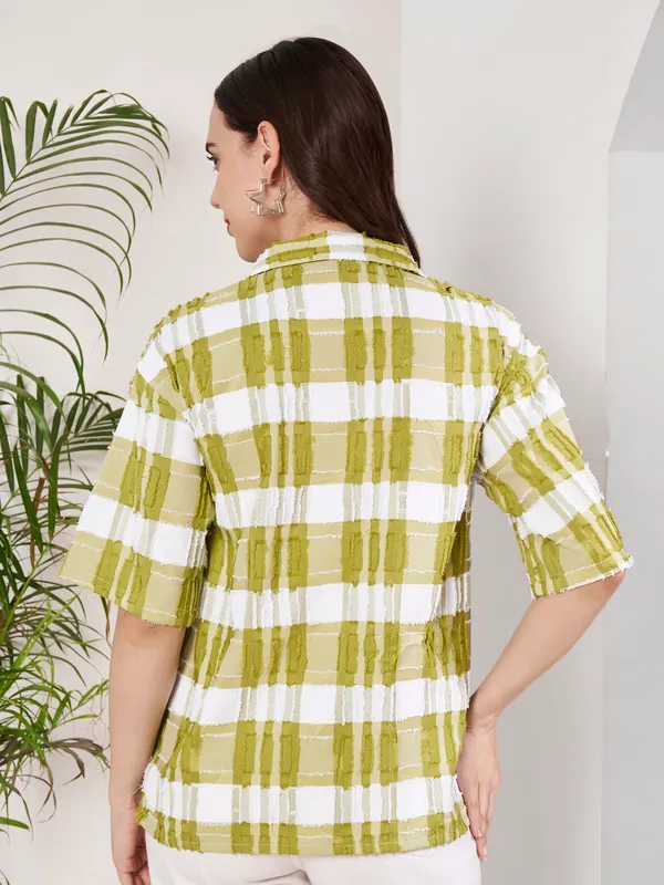 Green_Checkered_Relaxed_Fit_Shirt_For_Women
