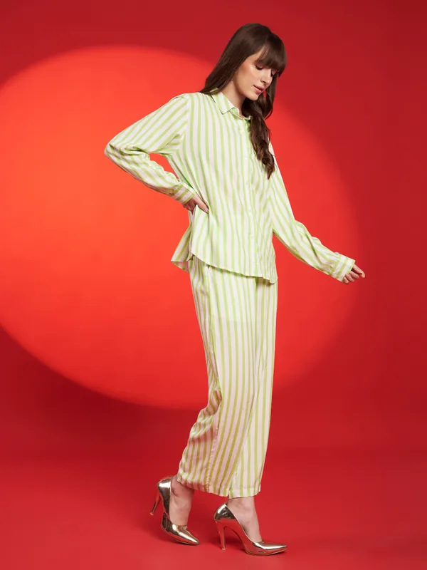 Green_Striped_Relaxed_Fit_Lounge_Set_For_Women