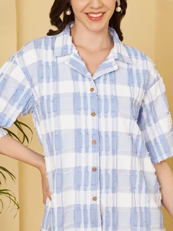 Blue_Checkered_Relaxed_Fit_Shirt_For_Women