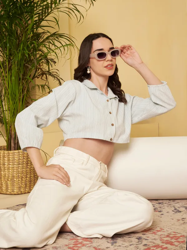 White_Striped_Cropped_Shirt_For_Women