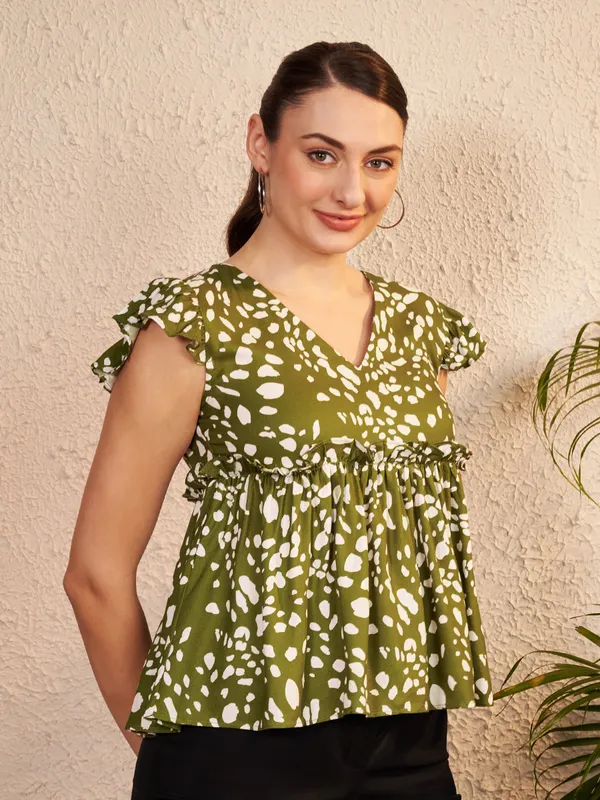 Green_Printed_Relaxed_Fit_Top_For_Women