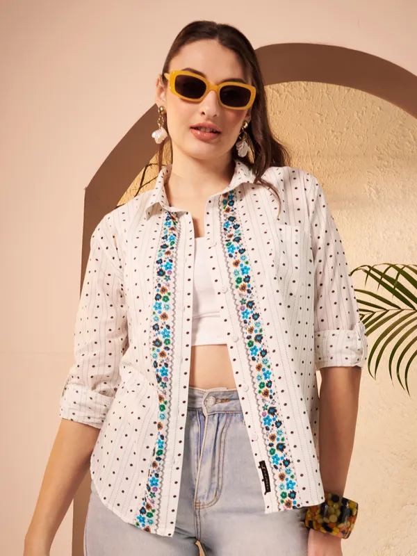 White_Printed_Regular_Fit_Shirt_For_Women