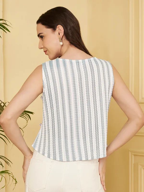 White_Striped_Sleeveless_Crop_Top_For_Women