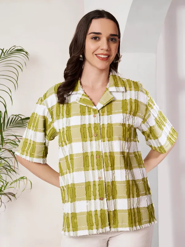Green_Checkered_Relaxed_Fit_Shirt_For_Women