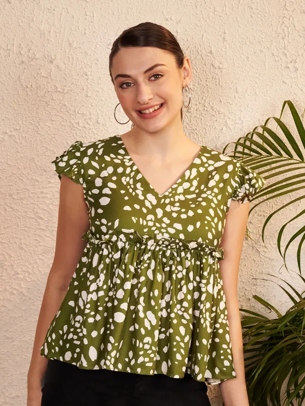 Green_Printed_Relaxed_Fit_Top_For_Women