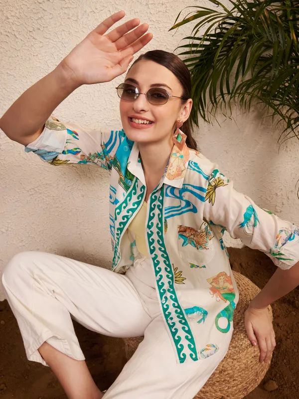 White_Multicolor_Printed_Regular_Fit_Shirt_For_Women