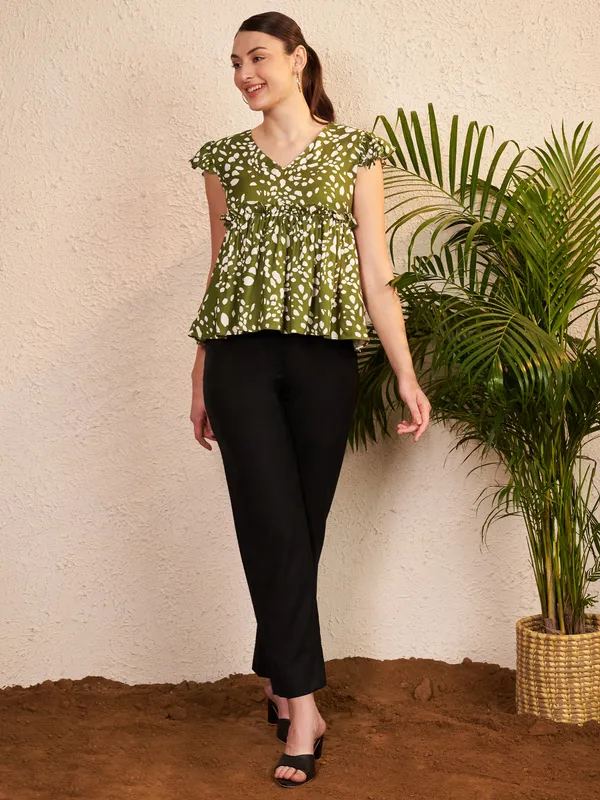 Green_Printed_Relaxed_Fit_Top_For_Women