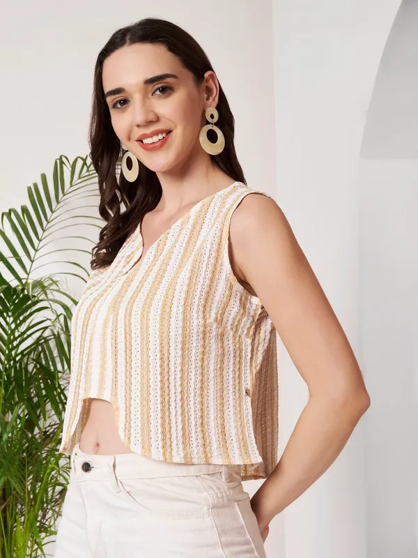 Multicolor_Striped_Sleeveless_Crop_Top_For_Women