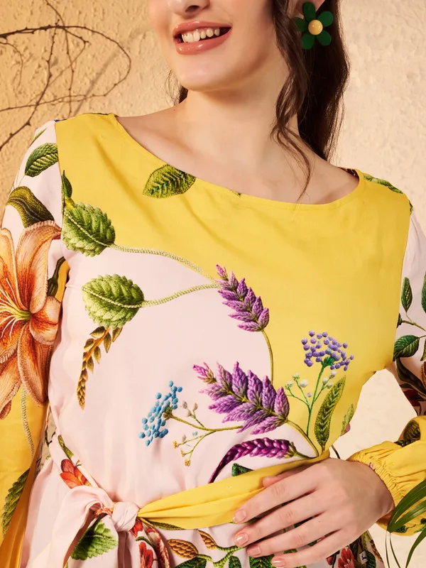 Yellow_Floral_Print_Blouse_For_Women