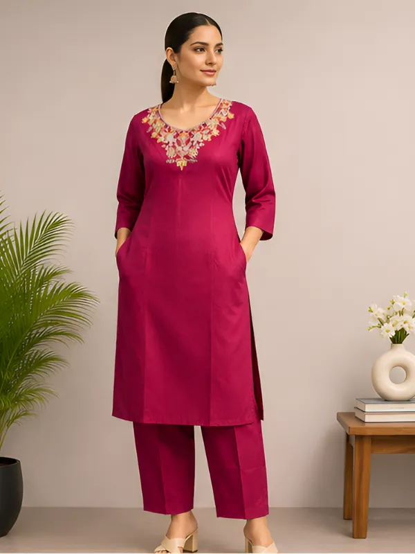 Magenta_Straight_Kurta_Pant_Set_for_Women