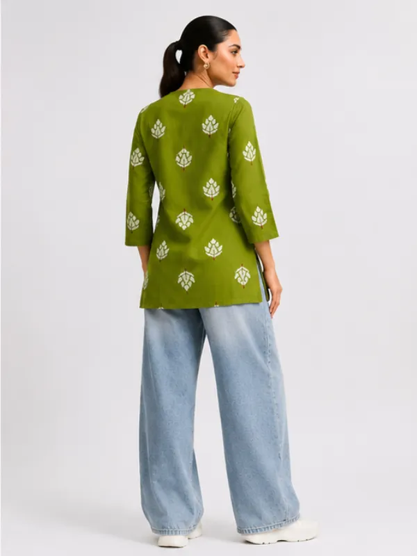Green_Printed_Straight_Kurta_for_Women
