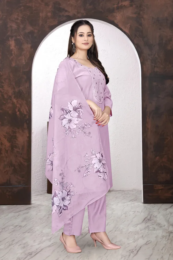 Lavender_Floral_Print_Salwar_Suit_For_Women