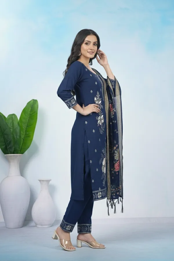 Navy_Blue_Straight_Fit_Kurta_Set_For_Women