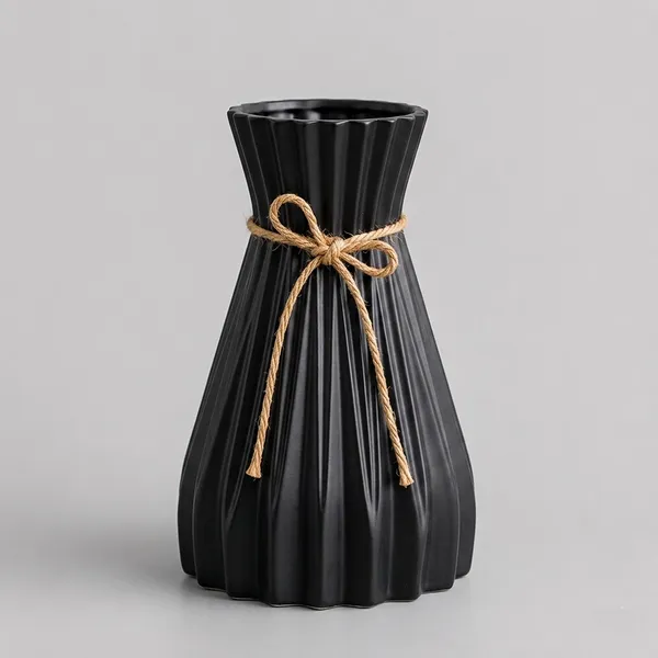 Black_Plastic_Decorative_Vase_Pack_Of_3