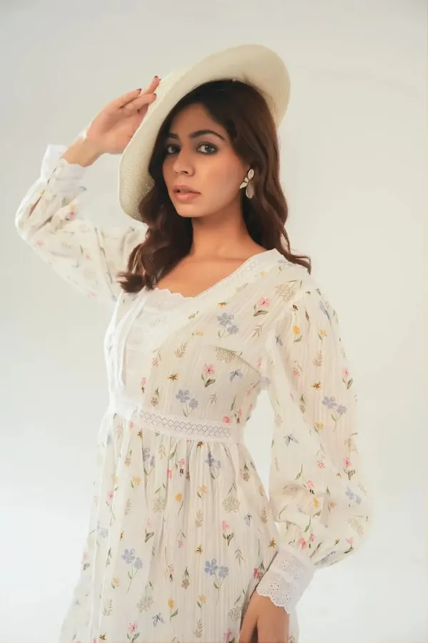 White_Floral_Lace_Insert_Long_Sleeve_Dress