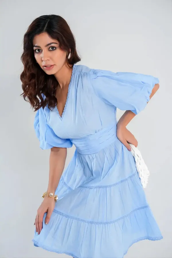 Women's_Blue_Tiered_Dress_with_Balloon_Sleeves_and_Lace_detail