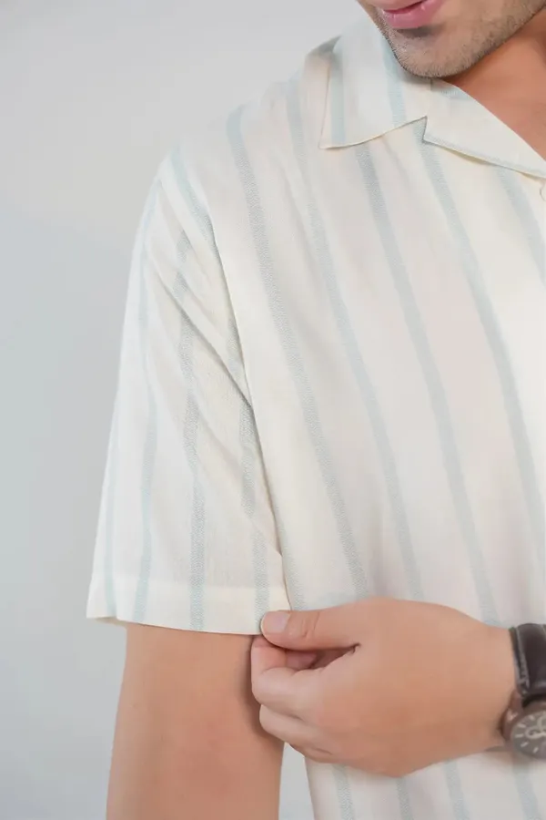 Men's_White_&_Blue_Striped_Cuban_Collar_Regular_Fit_Sleeve_Shirt