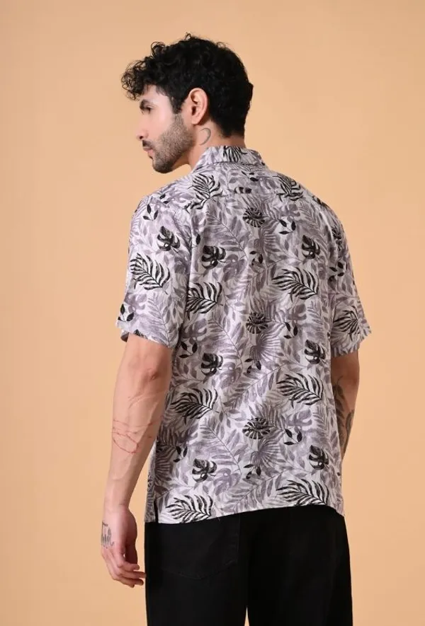 Men's_Tropical_Leaf_Print_Regular_Fit_Casual_Wear_Shirt