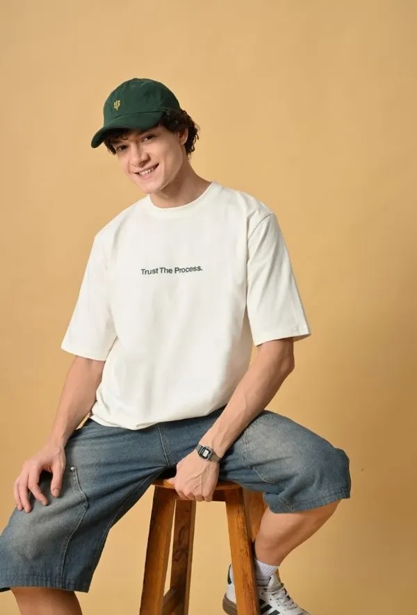 Off-White_Relaxed_Fit_Typography_Back_Cotton_T-Shirt_for_Men