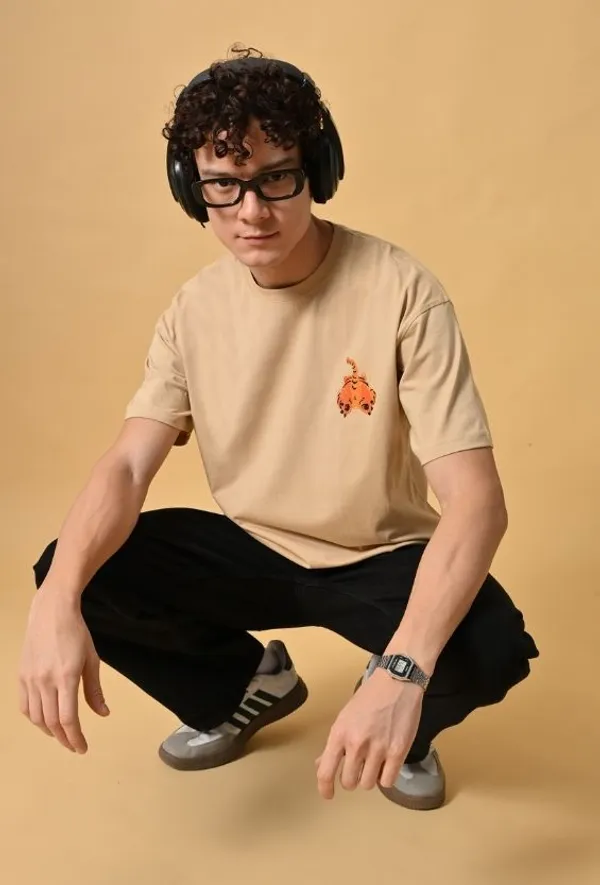 Beige_Oversized_Graphic_Printed_Cotton_T-Shirt