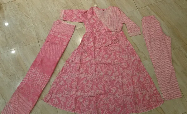 Pink_Printed_Flared_Anarkali_Suit_Set_for_Women
