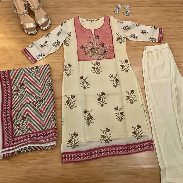 Cream_Kota_Doria_Floral_Print_Straight_Kurta_Set_For_Women