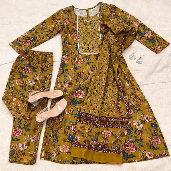 Mustard_Cotton_Straight_Floral_Print_Kurta_Set_For_Women