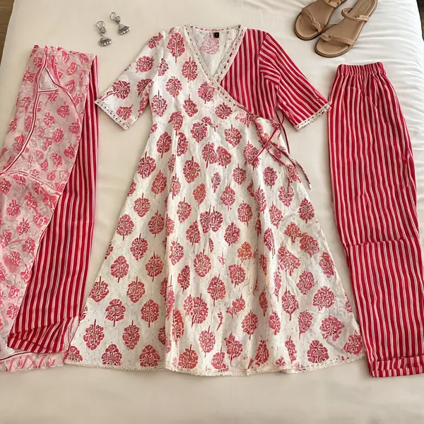 Pink_Cotton_Flared_Printed_Anarkali_Kurta_Set_For_Women