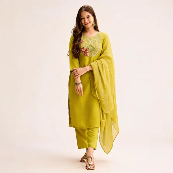 Yellow_Rayon_Tabby_Dupatta_Embroidered_Kurta_Pant_Dupatta_Set_For_Women