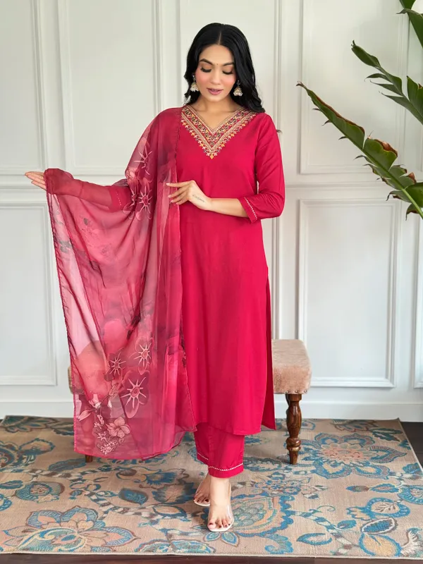 Women's_Red_Embroidered_Rayon_Kurti_Pant_&_Silk_Dupatta_Set_|_D580