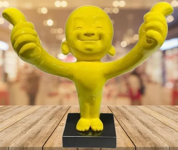 Thumb_Man_Figurine