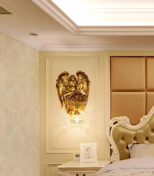 Angel_Resin_Wall_Lamp