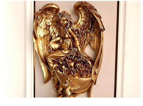 Angel_Resin_Wall_Lamp
