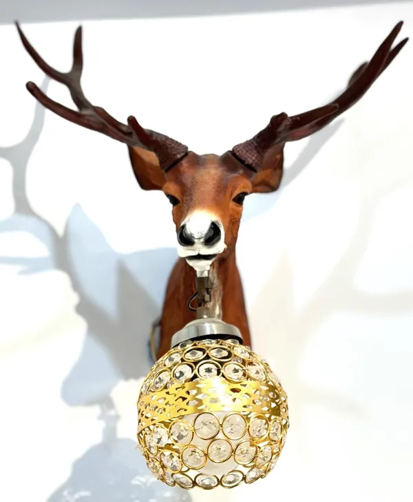 Resin_Deer_Head_Wall_Sconce_Lamp