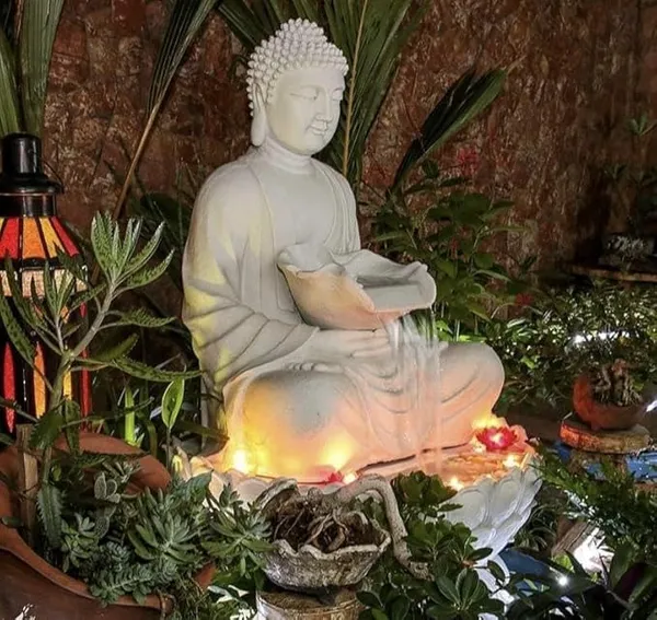Buddha_Statue_Water_Fountain