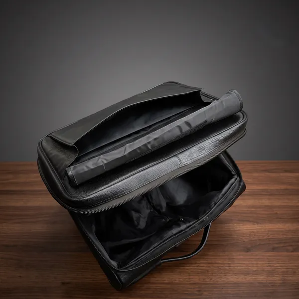 Black_Textured_Rolling_Business_Trolley_Bag_for_Men
