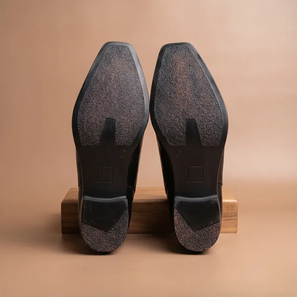 Black_Leather_Chelsea_Boots_for_Men