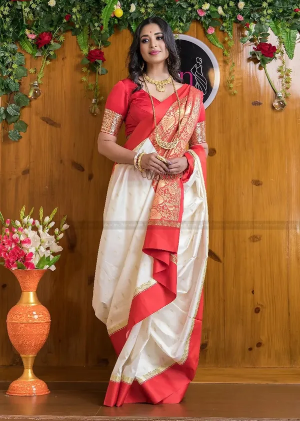 Red_&_White_Banarasi_Soft_Silk_Saree_For_Women